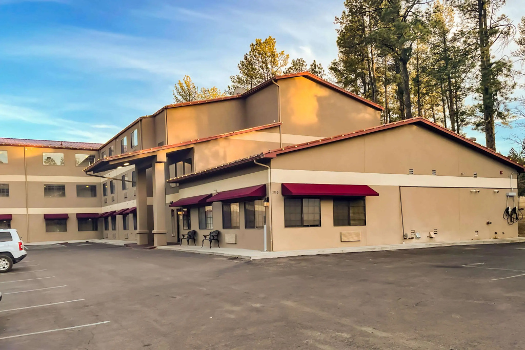 Comfort Inn & Suites Midtown