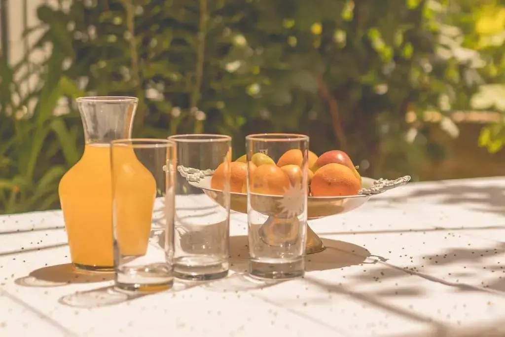 Food & Beverage