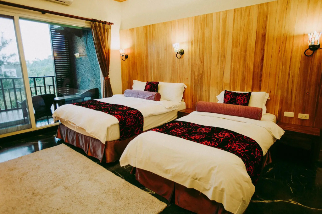 Standard Triple room with mountain view