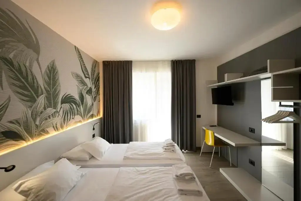 Standard Double room (twin beds)