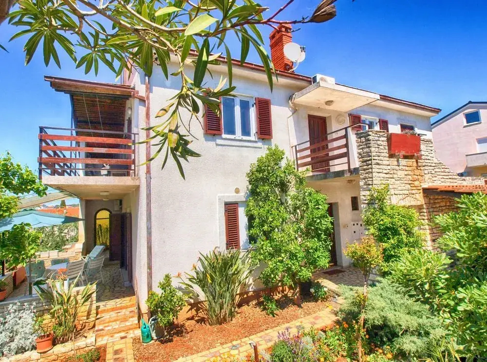 Apartment Enio 399