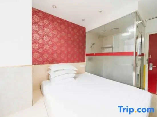 Economy Double room (full double bed)