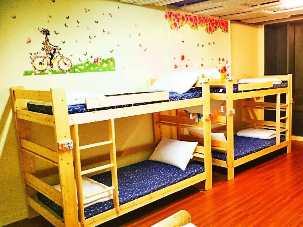 Bed in Dorm (female dorm)