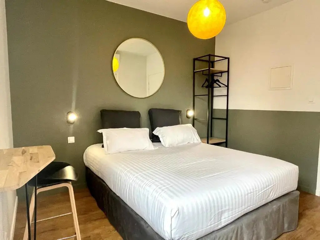 Standard Apartment