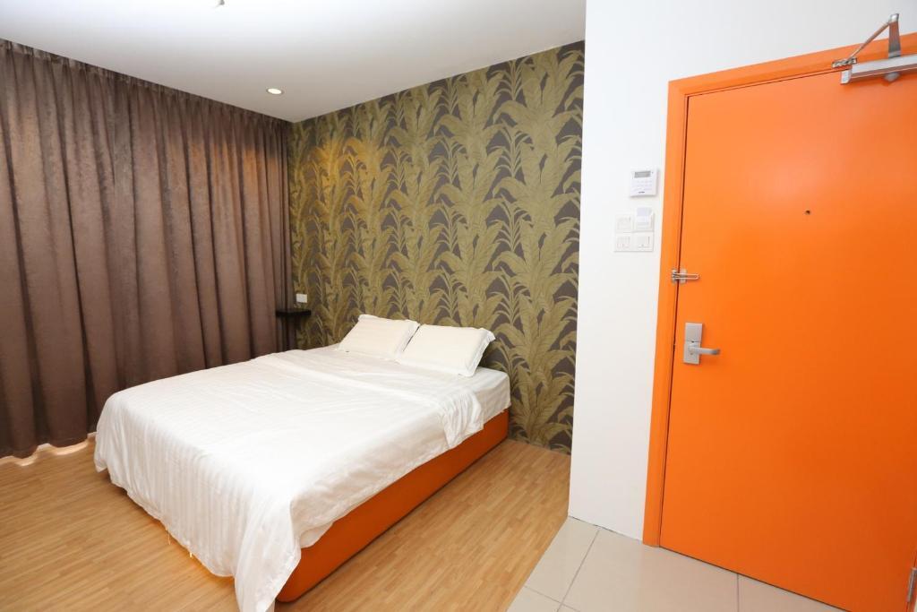1 Hotel Taman Connaught