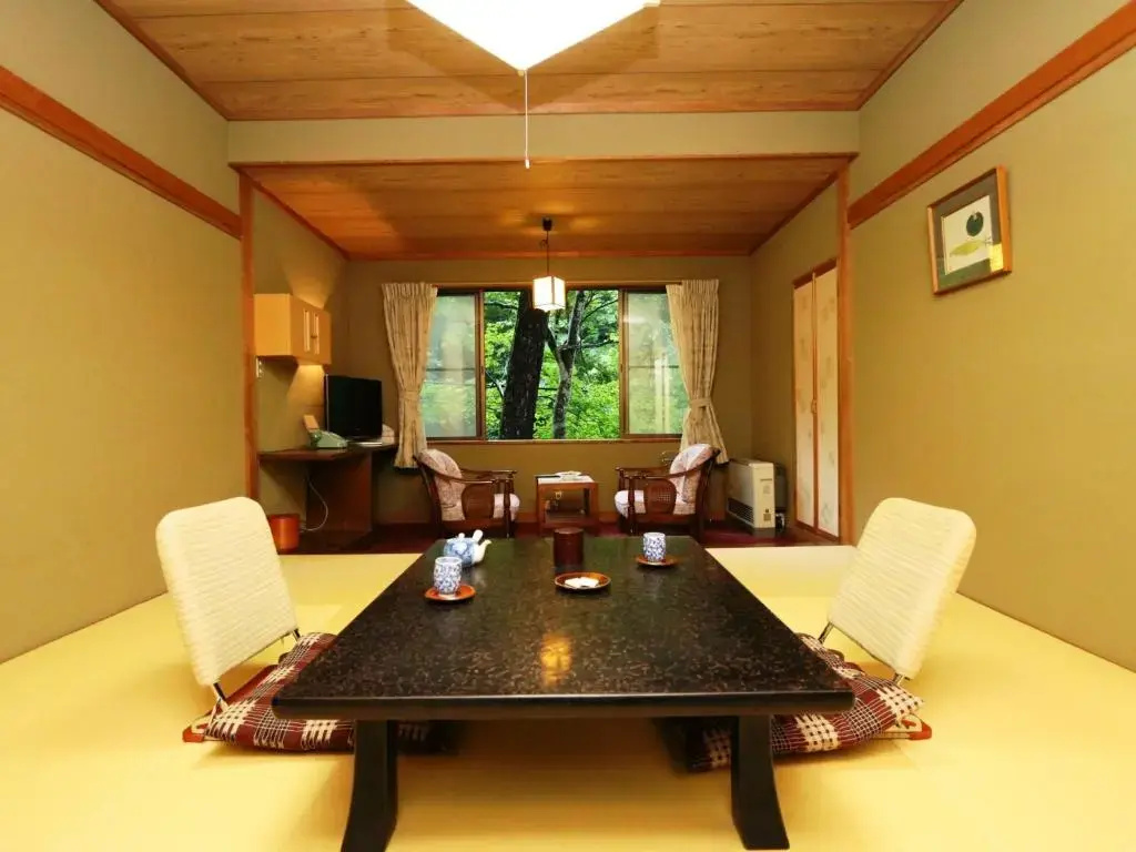 Kose Onsen Hotel - Chambres