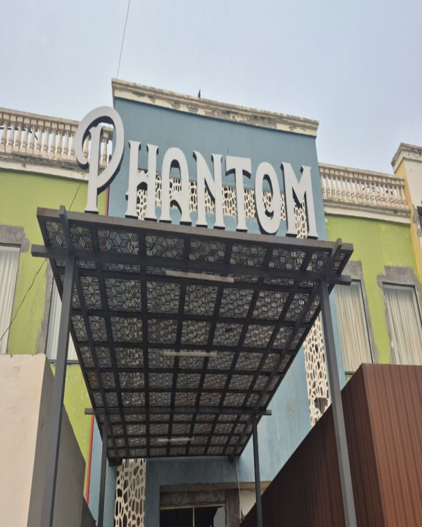 Hotel Phantom