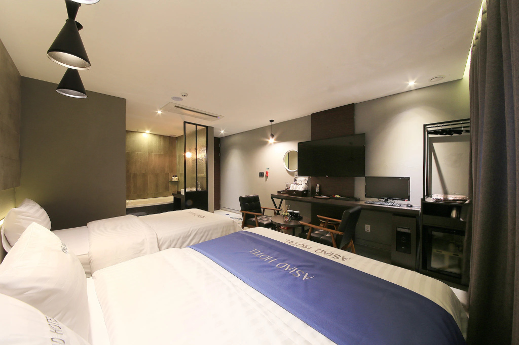 Standard Double room (twin beds)