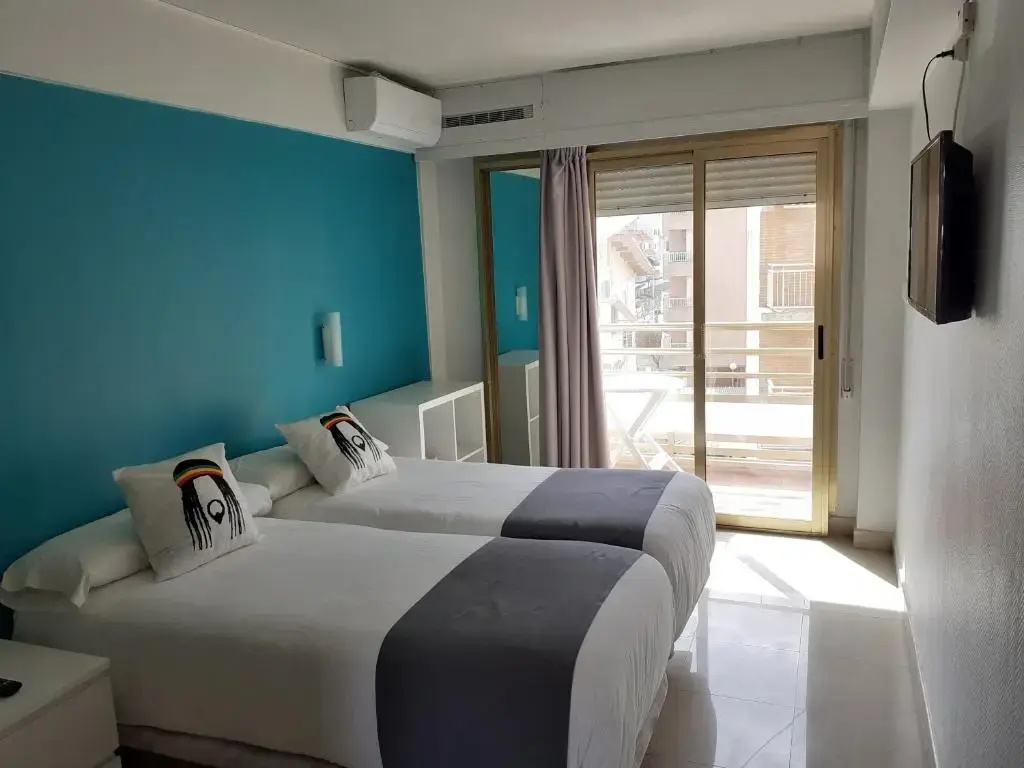 Standard Double room (twin beds)