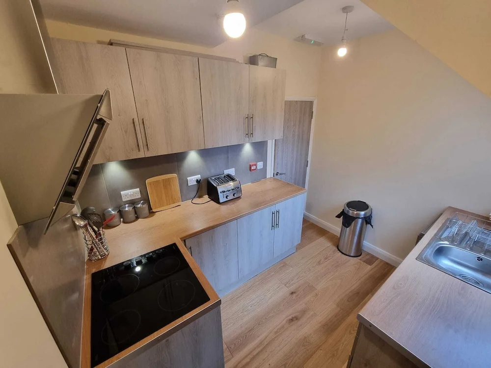 Standard Double room with city view (full double bed)