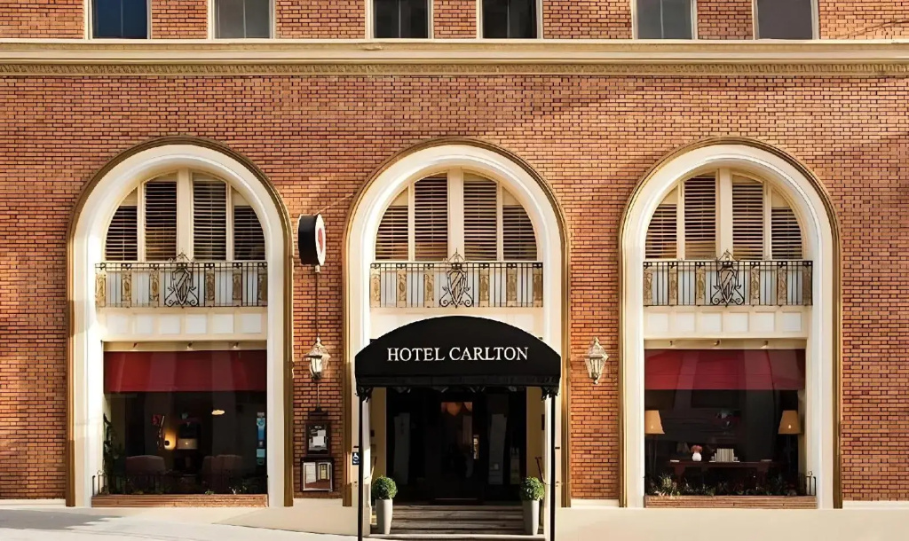 Found Hotel Carlton, Nob Hill