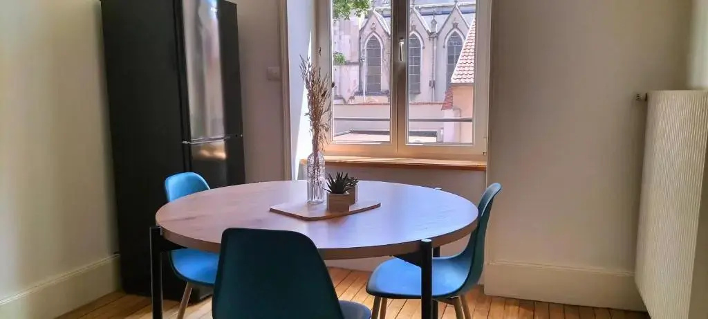 Nancy Gare à 3 min à pied avec parking