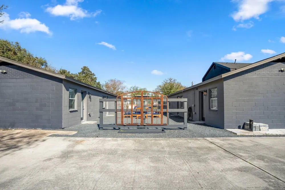 Quiet Studio Minutes From Downtown Houston