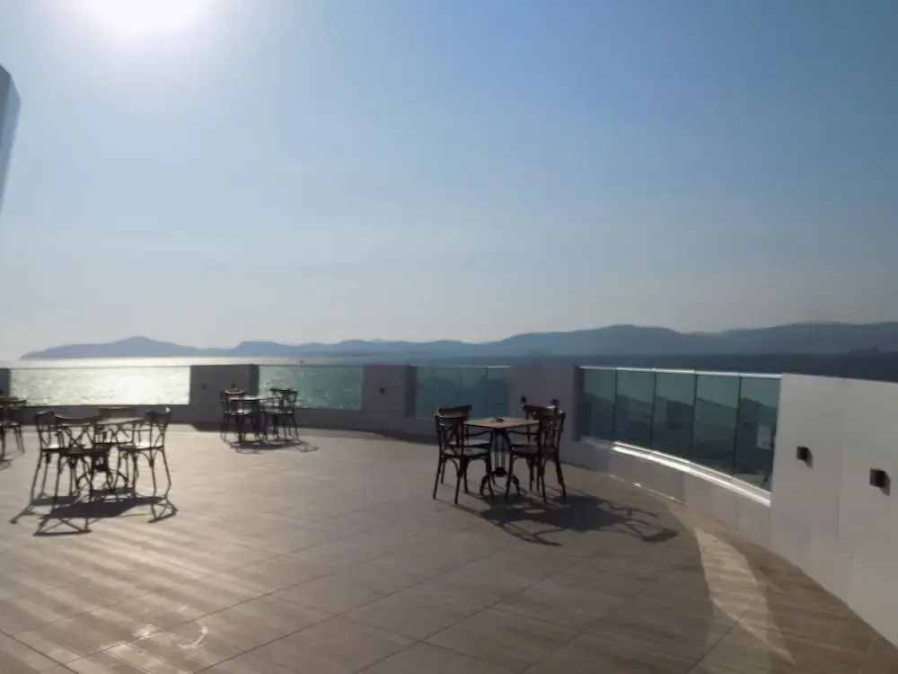 Marine Suites and Spa - Général
