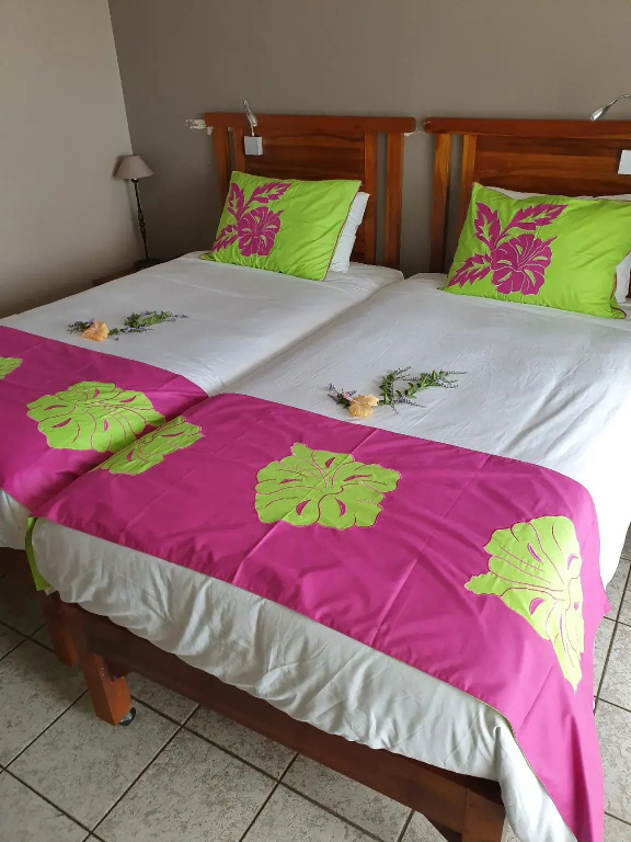 Deluxe Double room twin beds