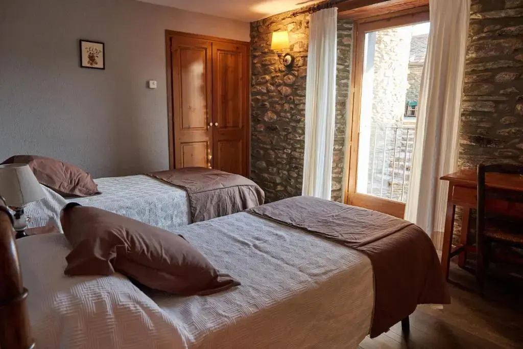 Standard Double room (twin beds)