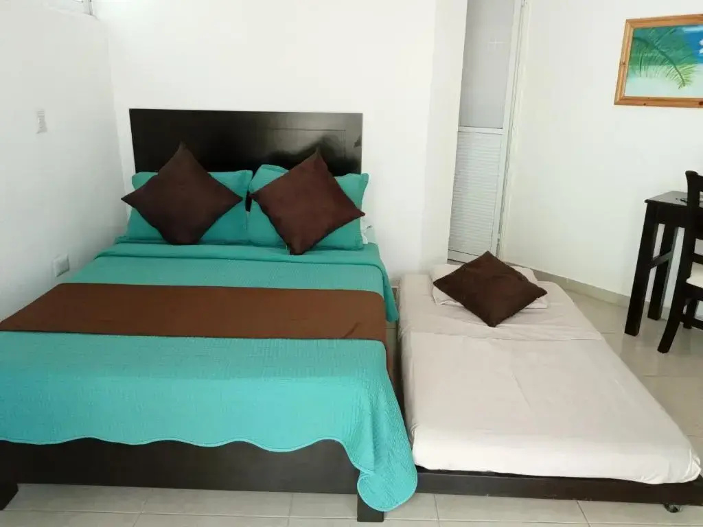 Economy room