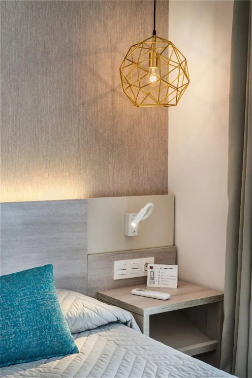 Standard Double room with mountain view (full double bed)
