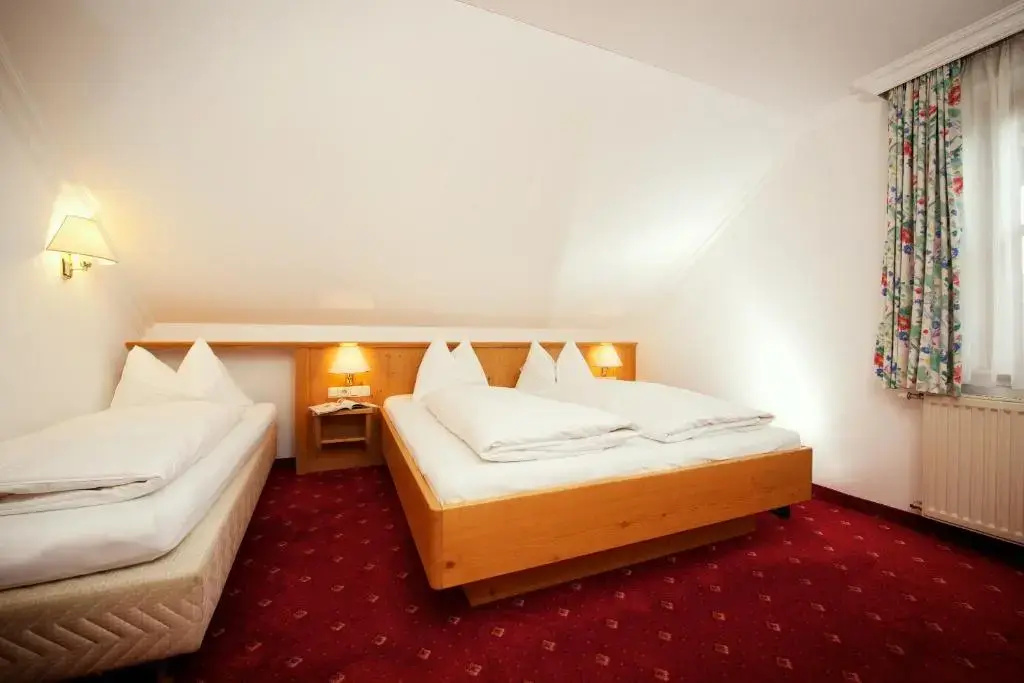 Hotel Grafenwirt - Chambres