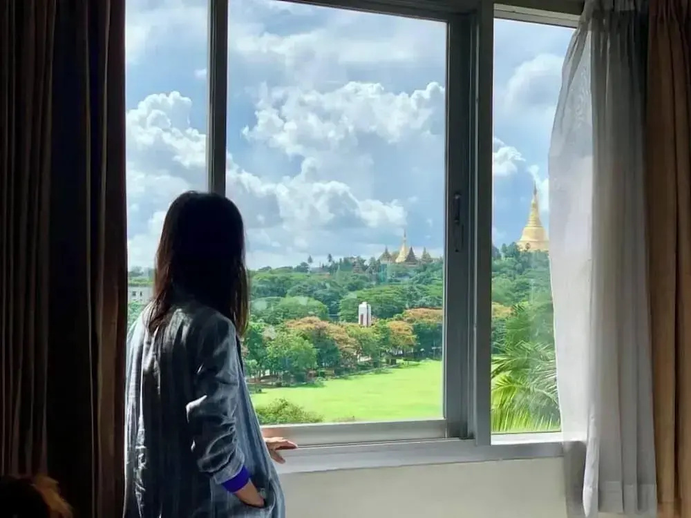Executive Double room with city view (full double bed)