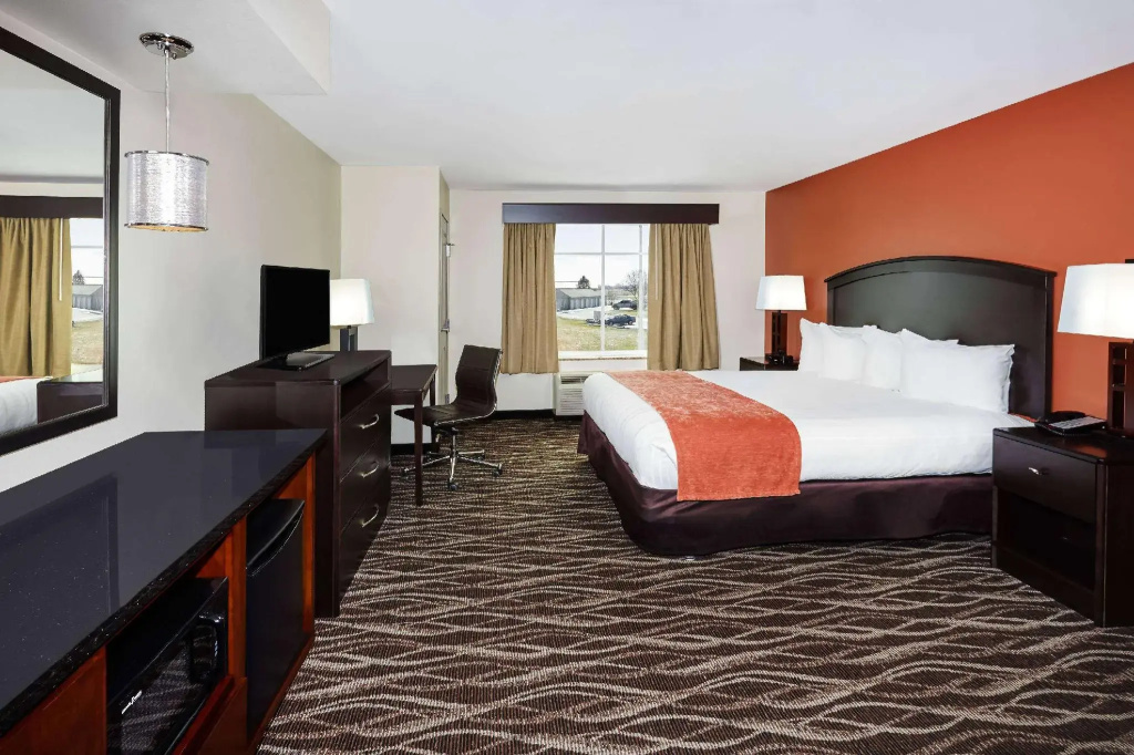 AmericInn by Wyndham Waupun - Chambres