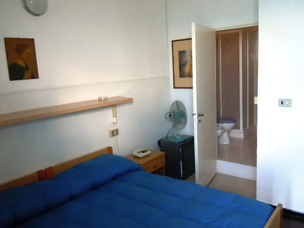 Economy Double room with balcony and with sea view (full double bed)