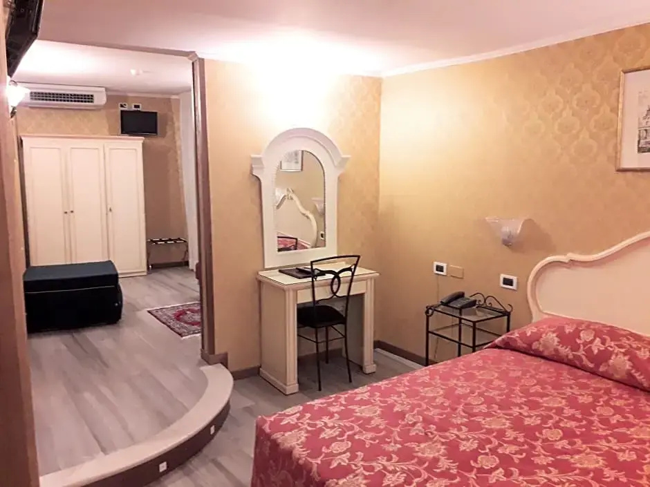 Annex Double room (full double bed)
