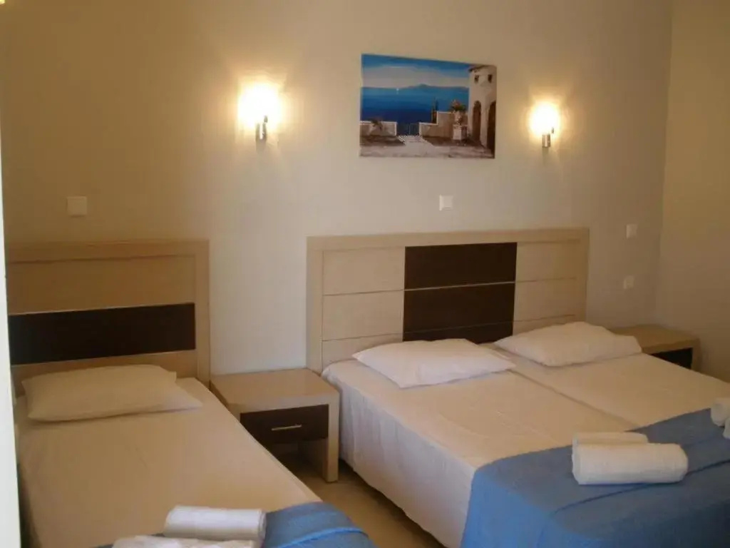 Economy room