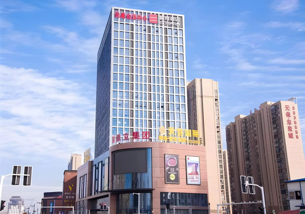 Echarm Hotel (Xiantao Mianjie Yuantai Future City) in Xiantao