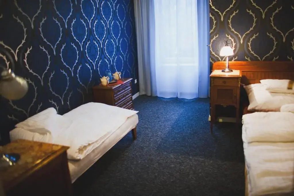 Double room (twin beds)