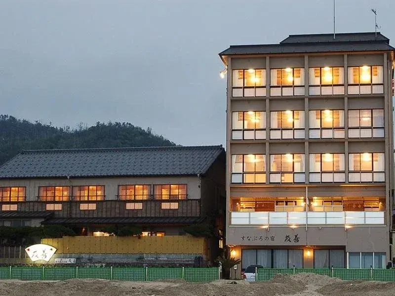 Yuzen Hotel