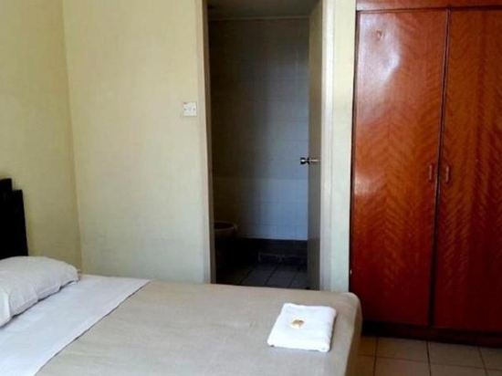 Iskandar Sinsuran Guesthouse