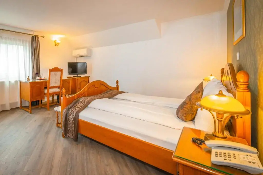 Hotel Korona - Chambres