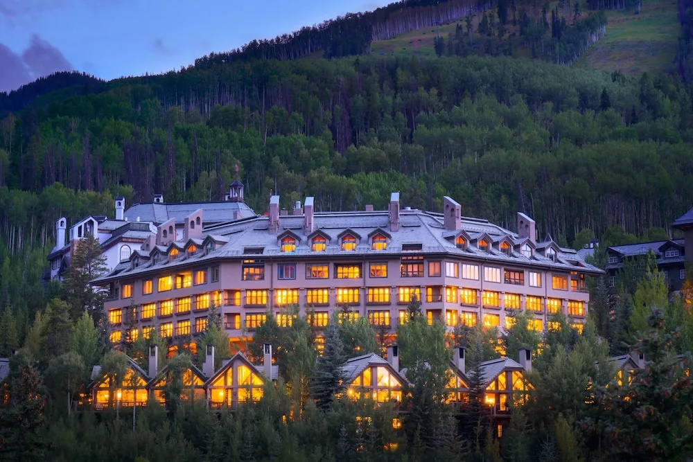 Scenic Penthouse For 10, Ski In At Pines Lodge 3 Bedroom Condo by RedAwning