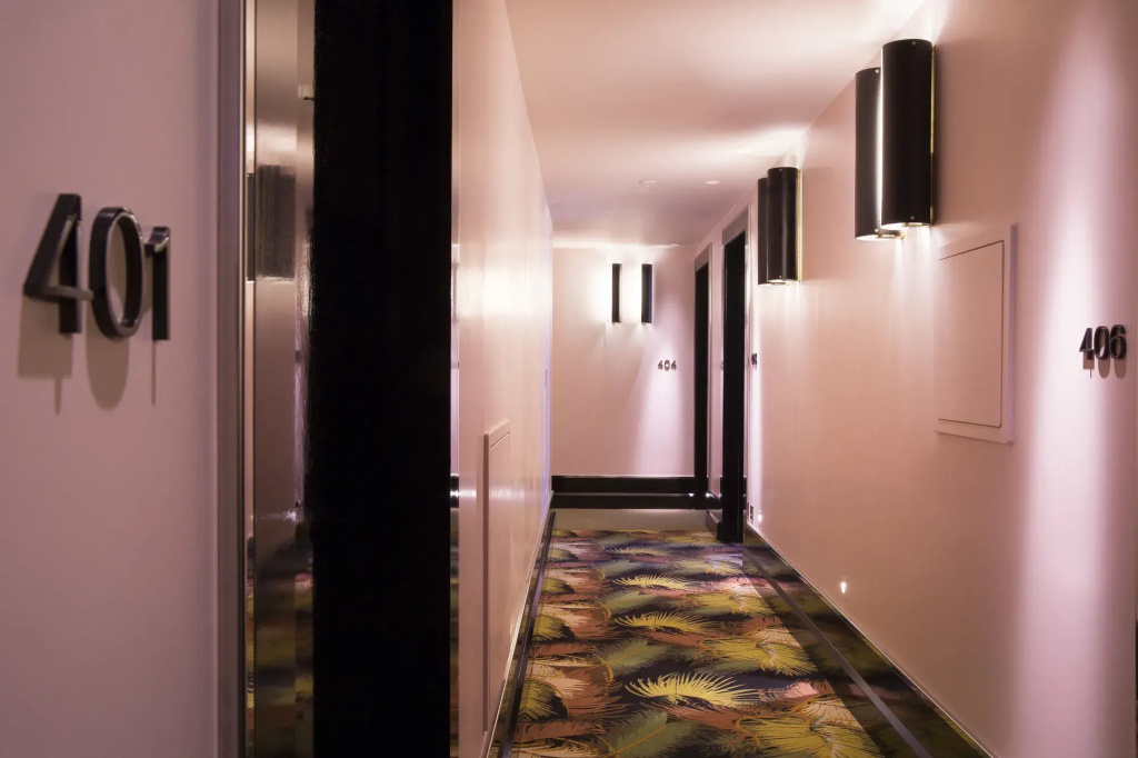 Hotel photo 12