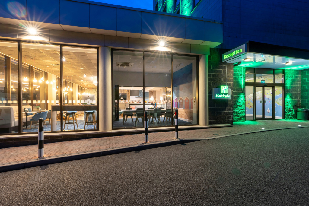 Holiday Inn Bournemouth by IHG