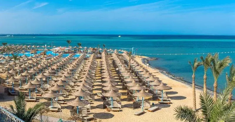 Beach & Waterfront