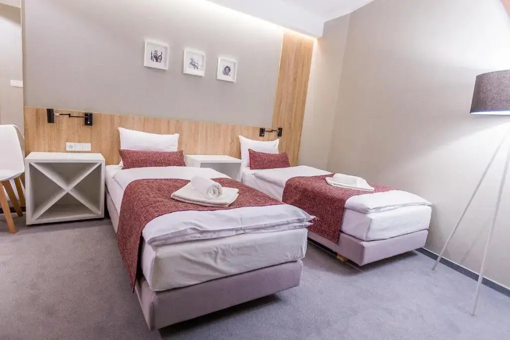 Hotel Falcon - Chambres