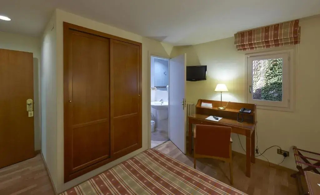 Hotel Abat Cisneros Montserrat - Chambres
