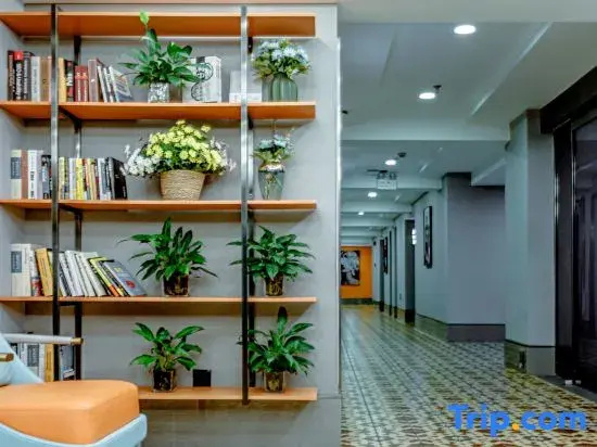 Business Centre