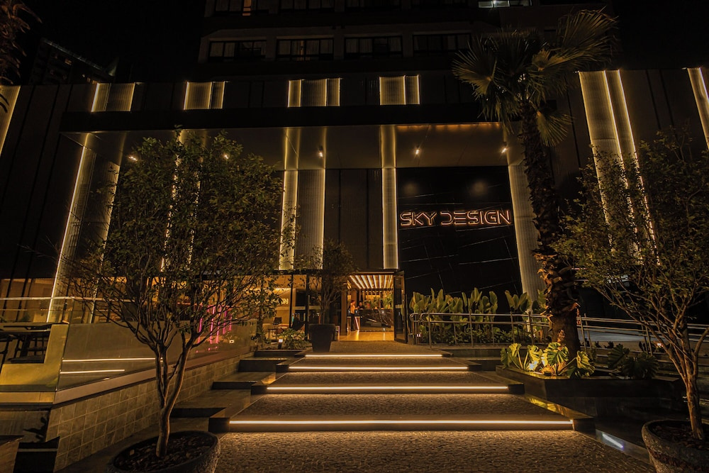 Sky Design Residence