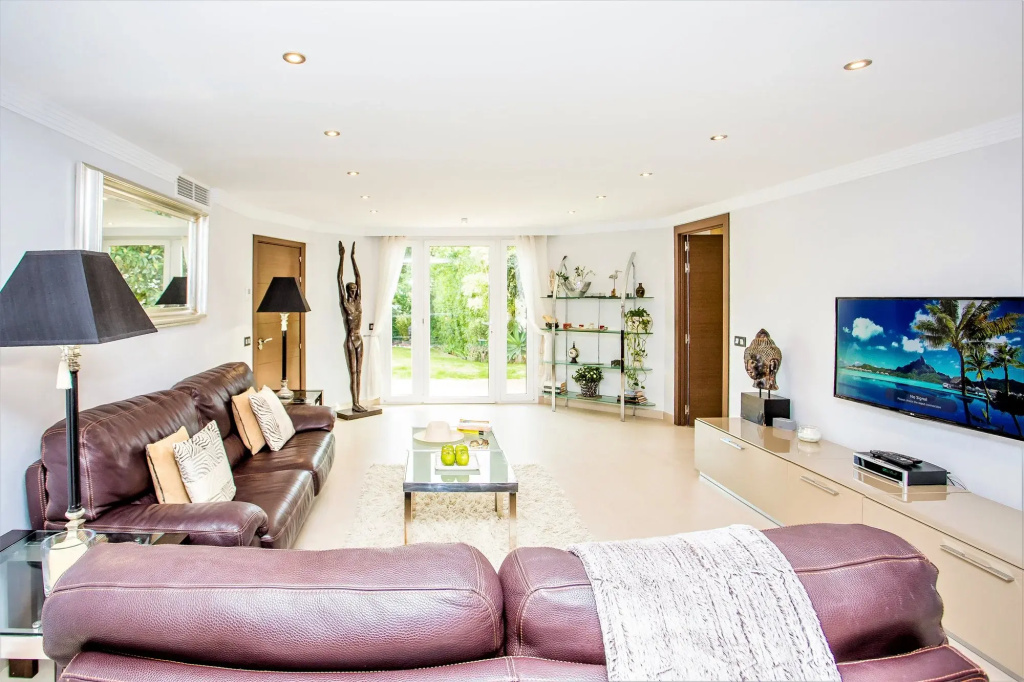 5 B/R VILLA BY PUERTO BANUS & SEA 5min ✴️✴️✴️✴️✴️