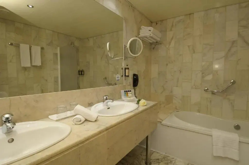Castelli Hotel - Chambres