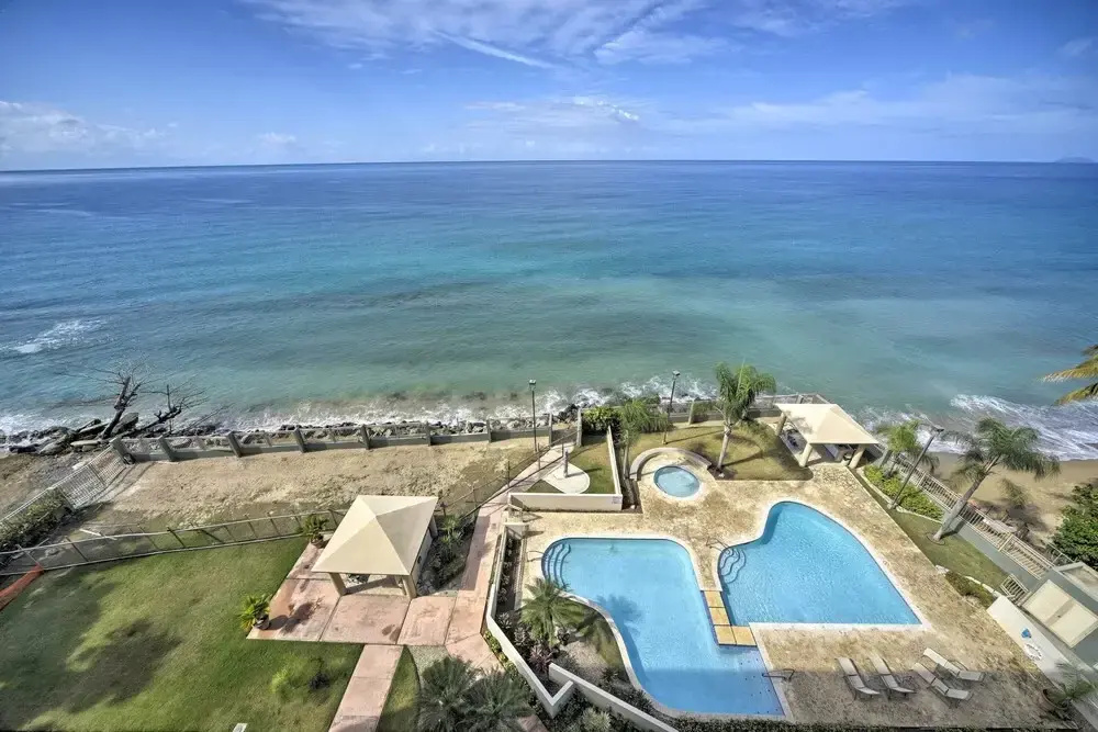 Rincon Penthouse: Steps to Private Beach Oasis!