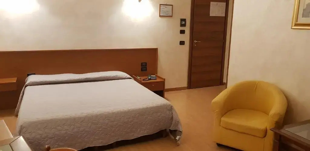 Hotel Holiday - Chambres