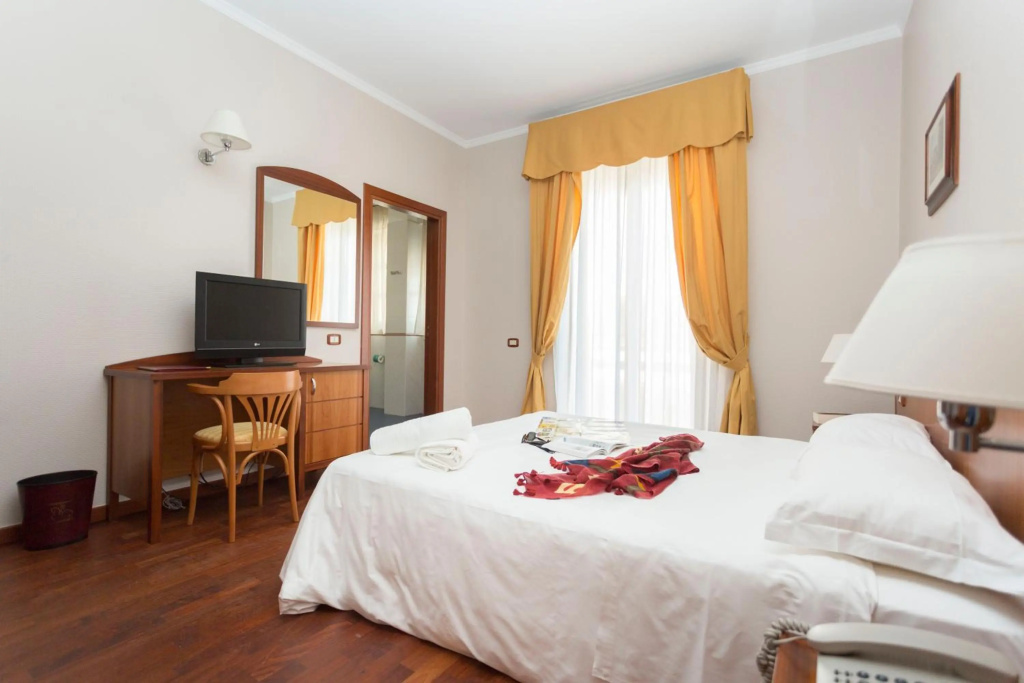 Hotel Cavaliere — 3