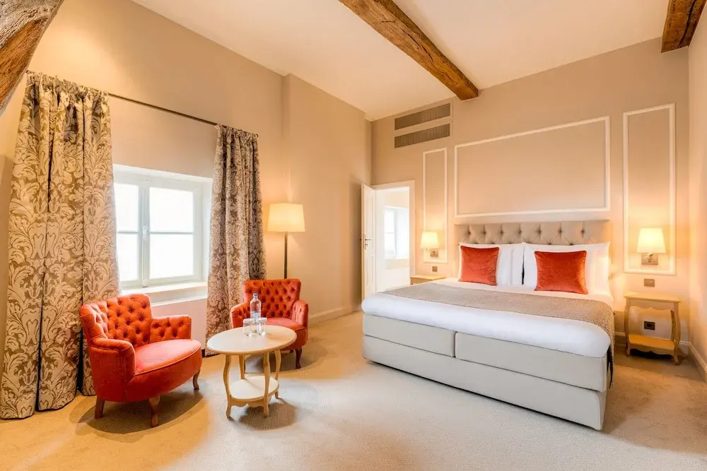 Classic room