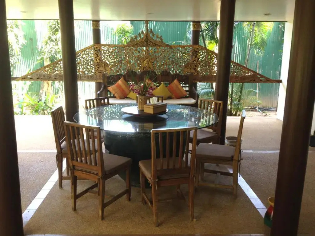 2 Bedrooms Villa