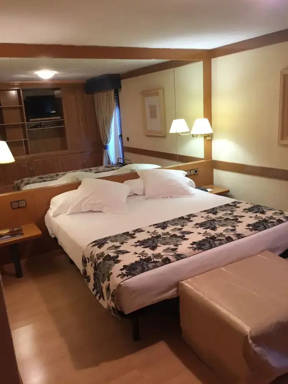 Standard Double Family room (full double bed)