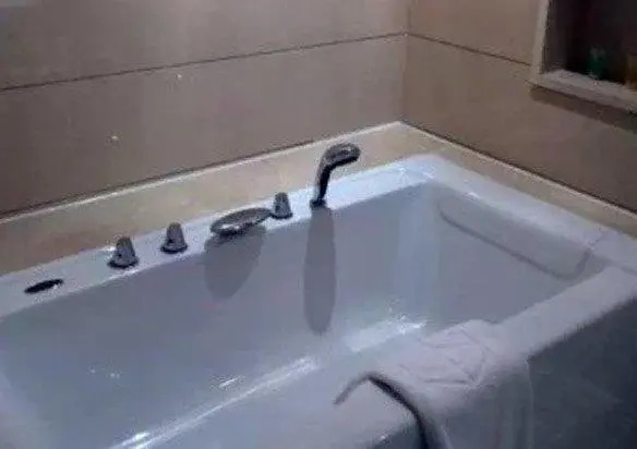 Xinhe Zhongzhou International Hotel - Général